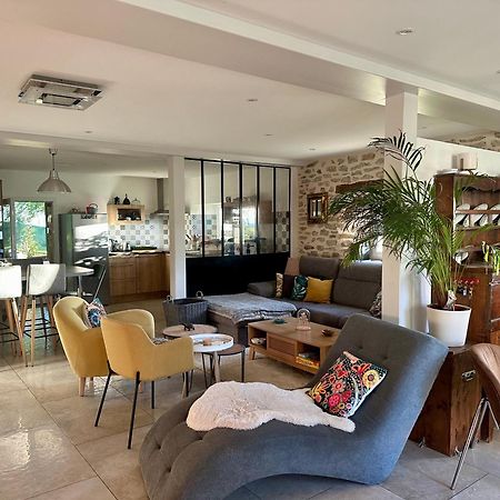 Au Pied Du Frene Villa Bourganeuf Bagian luar foto