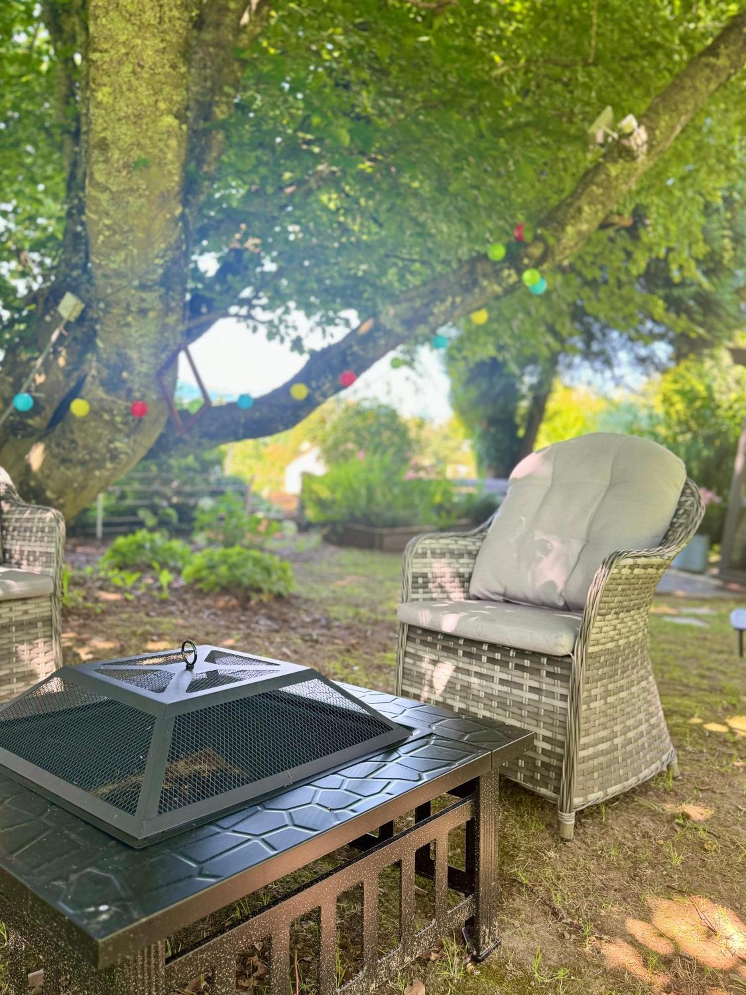 Au Pied Du Frene Villa Bourganeuf Bagian luar foto
